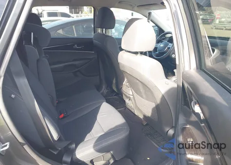 2019 Kia Sorento 3.3L Lx from USA, damaged, VIN 5XYPG4A59KG450495